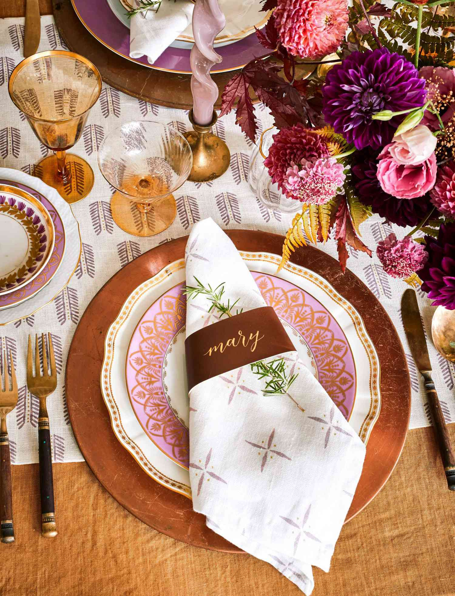 Thanksgiving Place Cards For Every Tablescaping Style with regard to Thanksgiving Dinner Place Cards